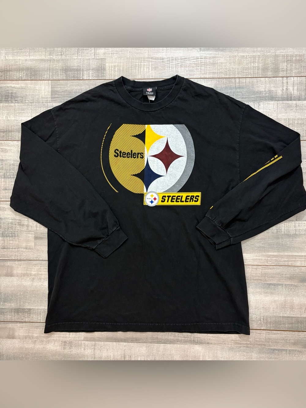 Pittsburgh Steelers NFL Team Apparel Men’s Long Sleeve T-Shirt Black Size 2XL